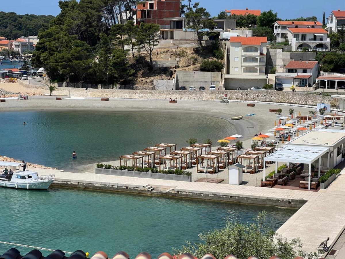 Villas Arbia - Rio By The Beach Banjol Екстер'єр фото